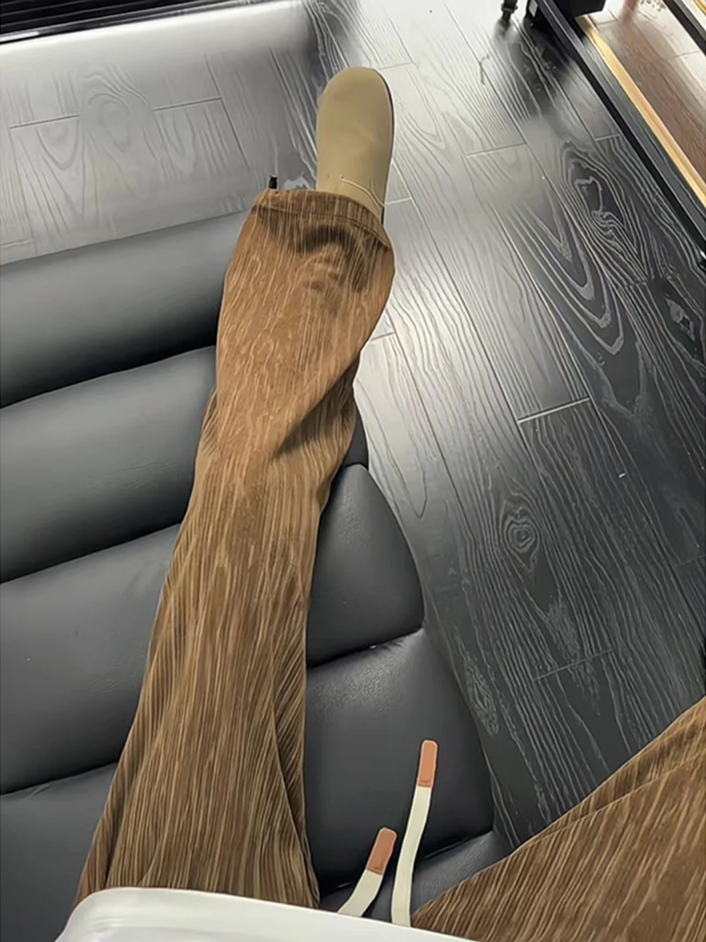 

Men's Corduroy Sports Pants Autumn Spring American Retro Stripes Wide Leg Casual Drapey Loose Fit Breathable Comfortable