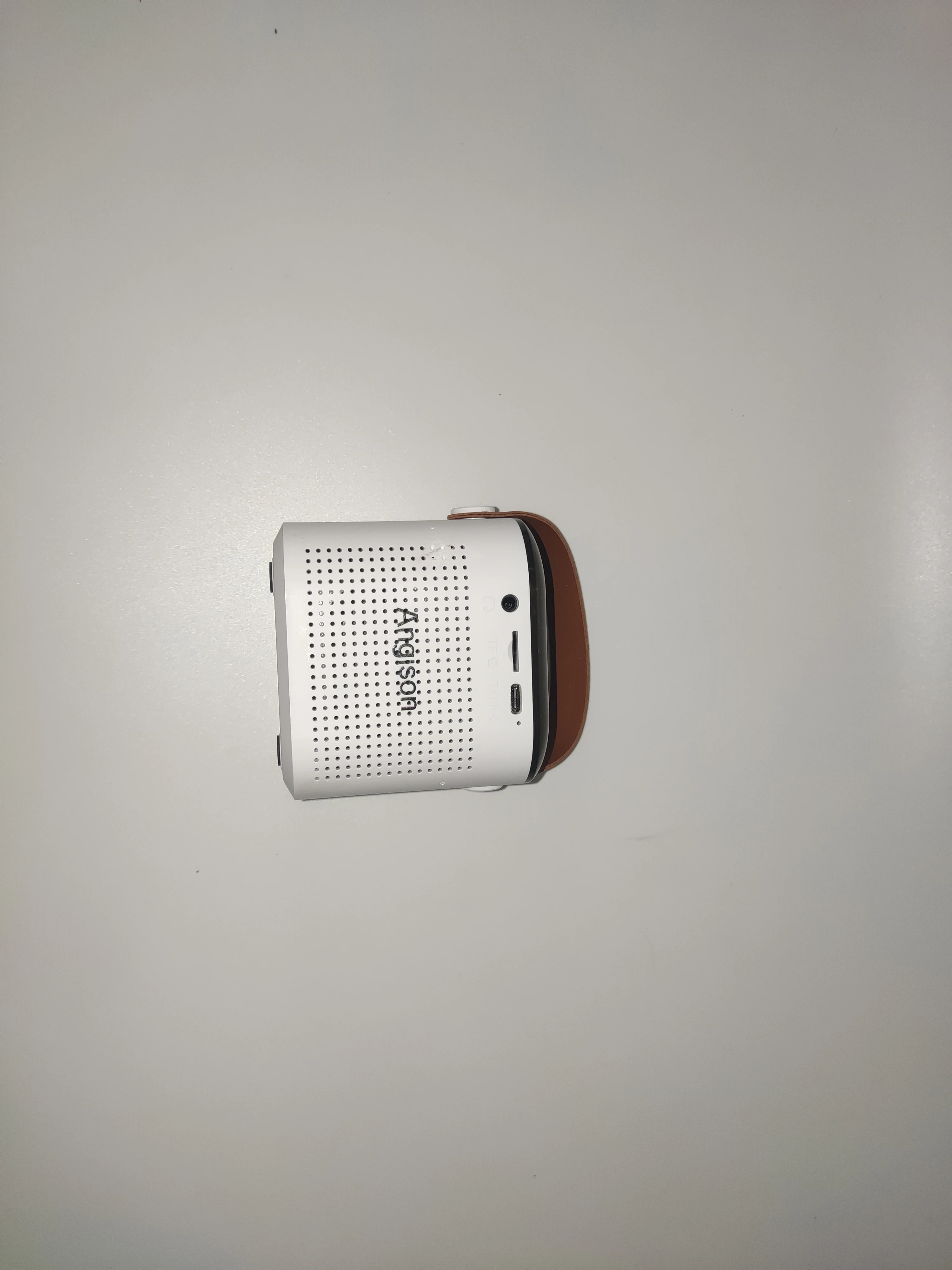 Angison-Alto-falante Bluetooth ao ar livre com microfone, sem fio, colorido, portátil, função Karaoke, mudança de voz