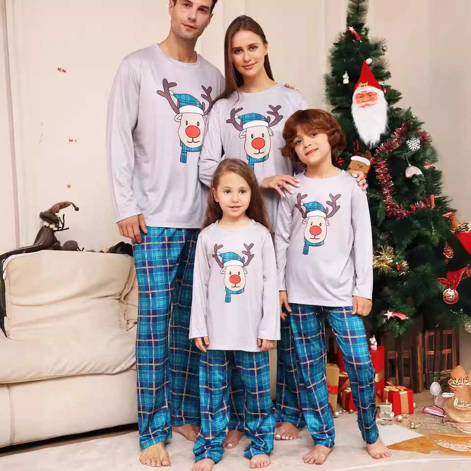 

Xmas Gift Mom Daughter Dad Matching Pajamas Set Baby Romper Family Christmas Pjs Soft Cute Elk Print Sleepwear Holiday Look