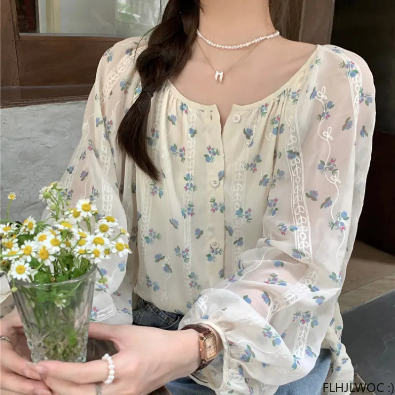 Blusa holgada con estampado Floral para mujer, camisa fina y transparente con botones, estilo Preppy japonés, Retro y Vintage, novedad de 2023