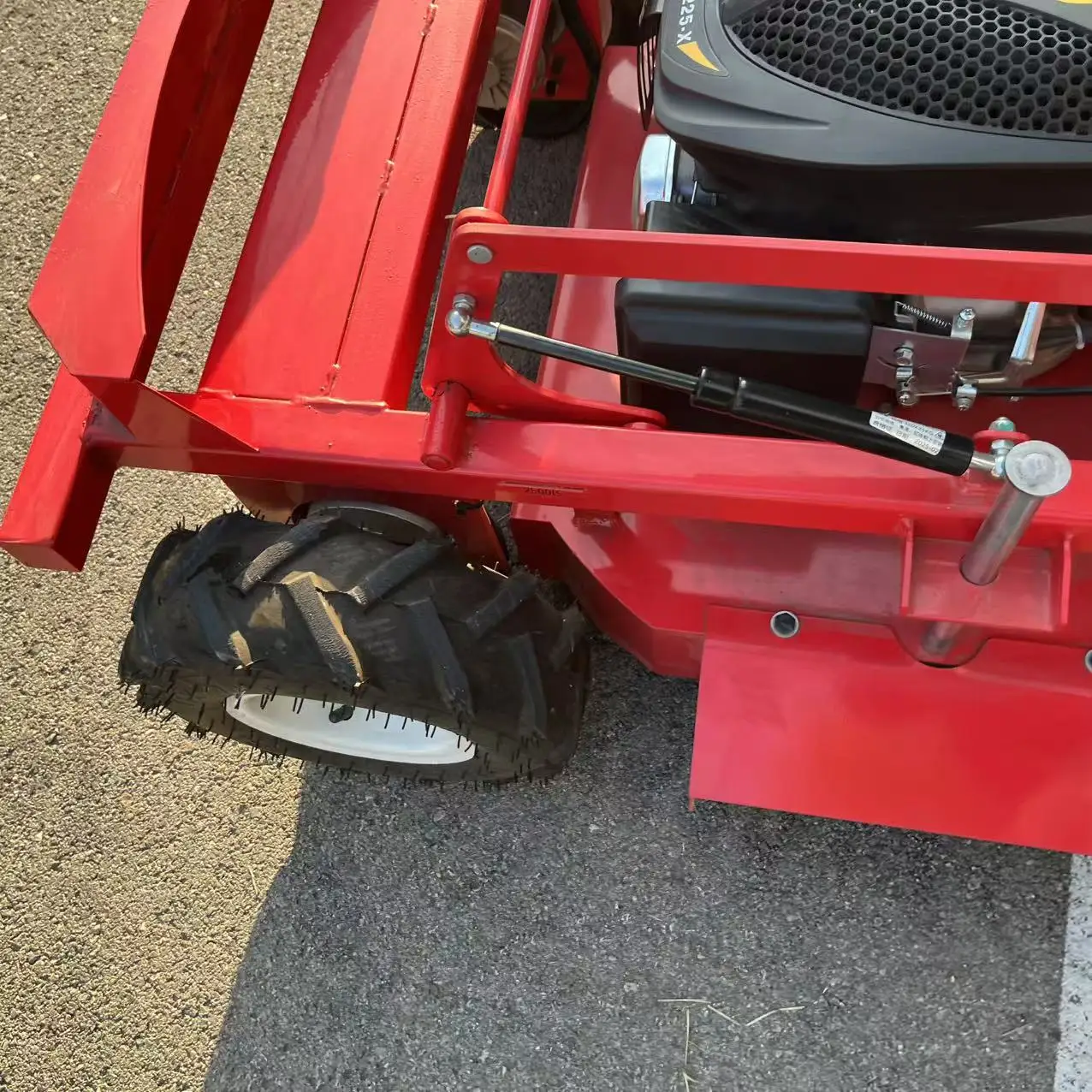 600 مللي متر عرض القطع جزازة العشب الذكية التحكم عن بعد حديقة المنزل مرتبة فورية التلقائي تسلق التنظيف السريع ميزات ممتازة