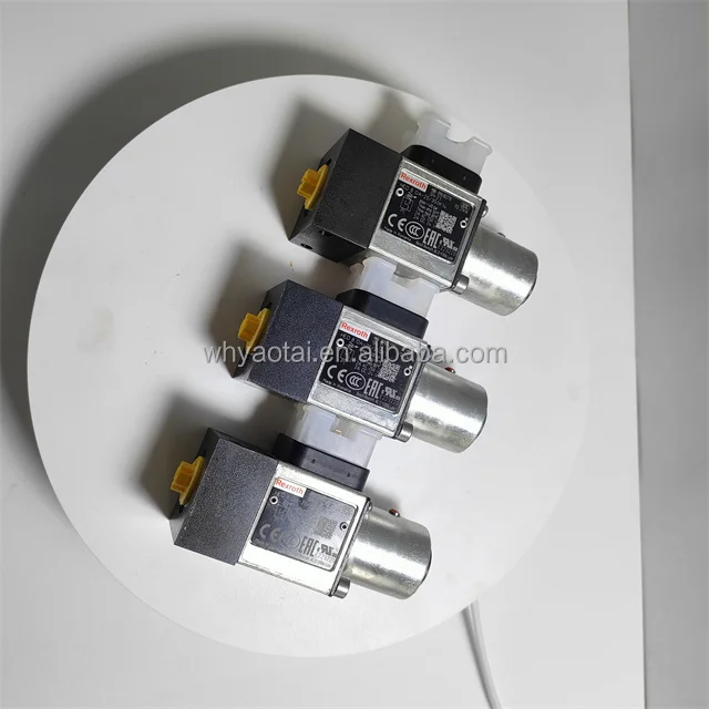 Rexroth direct acting solenoid valve R901336185 4WE10G5X/EG205N9K4/M R901335584 4WE10VA5X/EG24N9K4/M