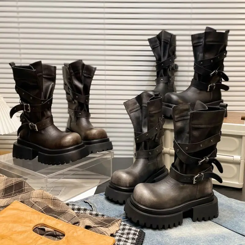 الرجعية جلد طبيعي المرأة أحذية الشتاء منصة 7 سنتيمتر دراجة نارية فارس الأحذية مصمم مشبك حزام أحذية امرأة بوتاس Altas