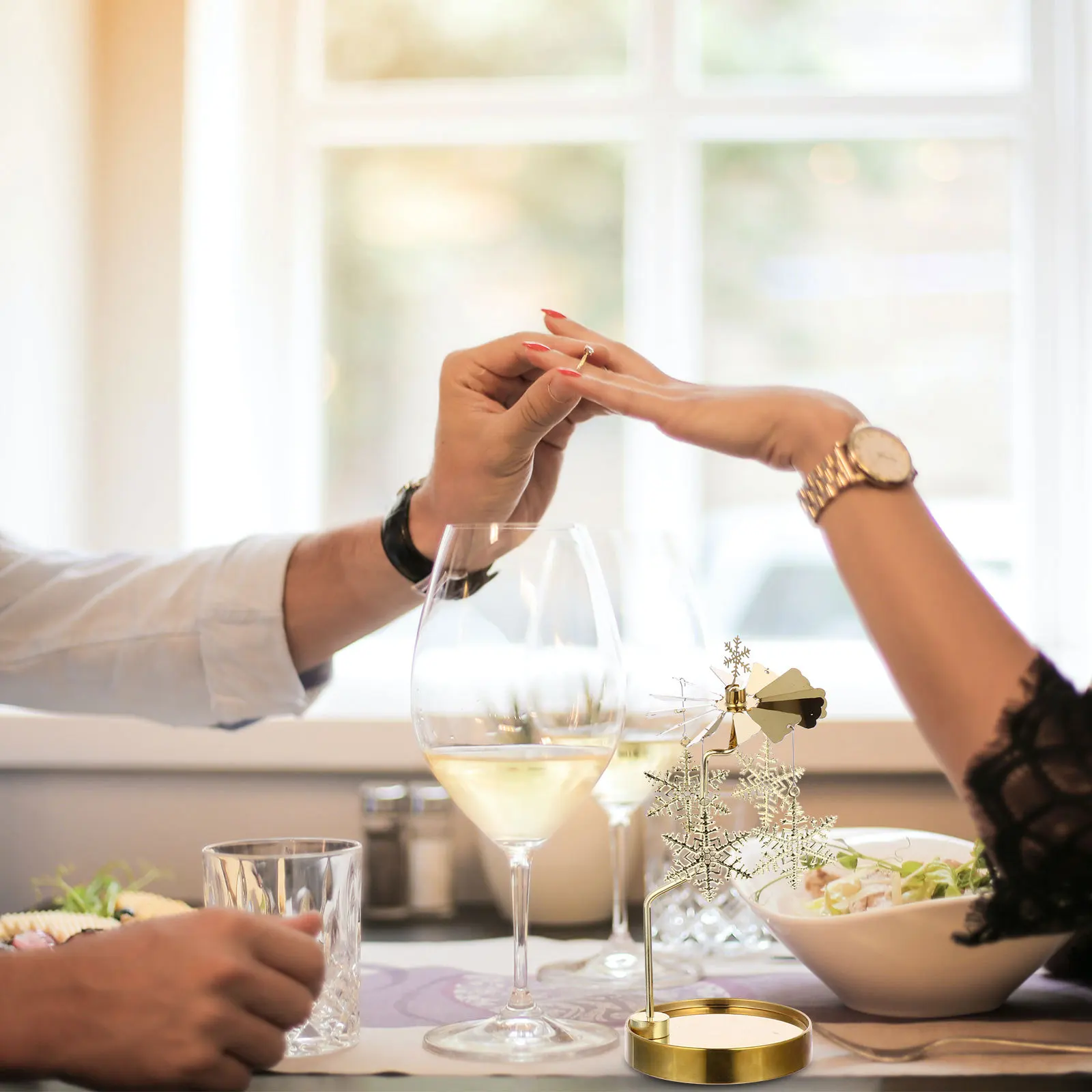 

1Pcs Rotating Candleholder Xmas Metal Stand with Christmas Elements for Home Decor Dining Desk Sideboard Desktop