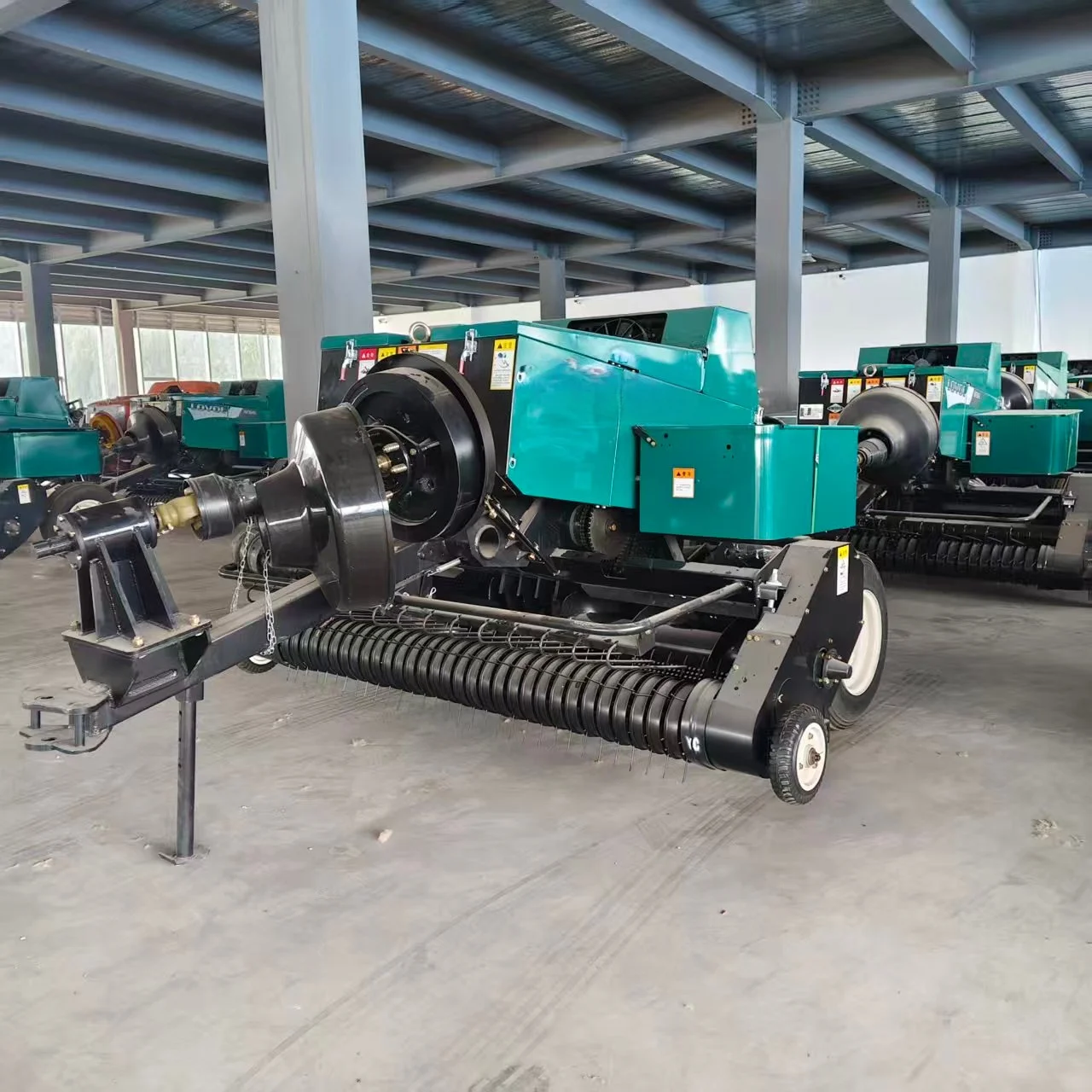 Rice Husk Compactor Hydraulic Baler Compresses Rice Husks Forcefully to Form Blocks Making Them Easy to Recycle and Reuse