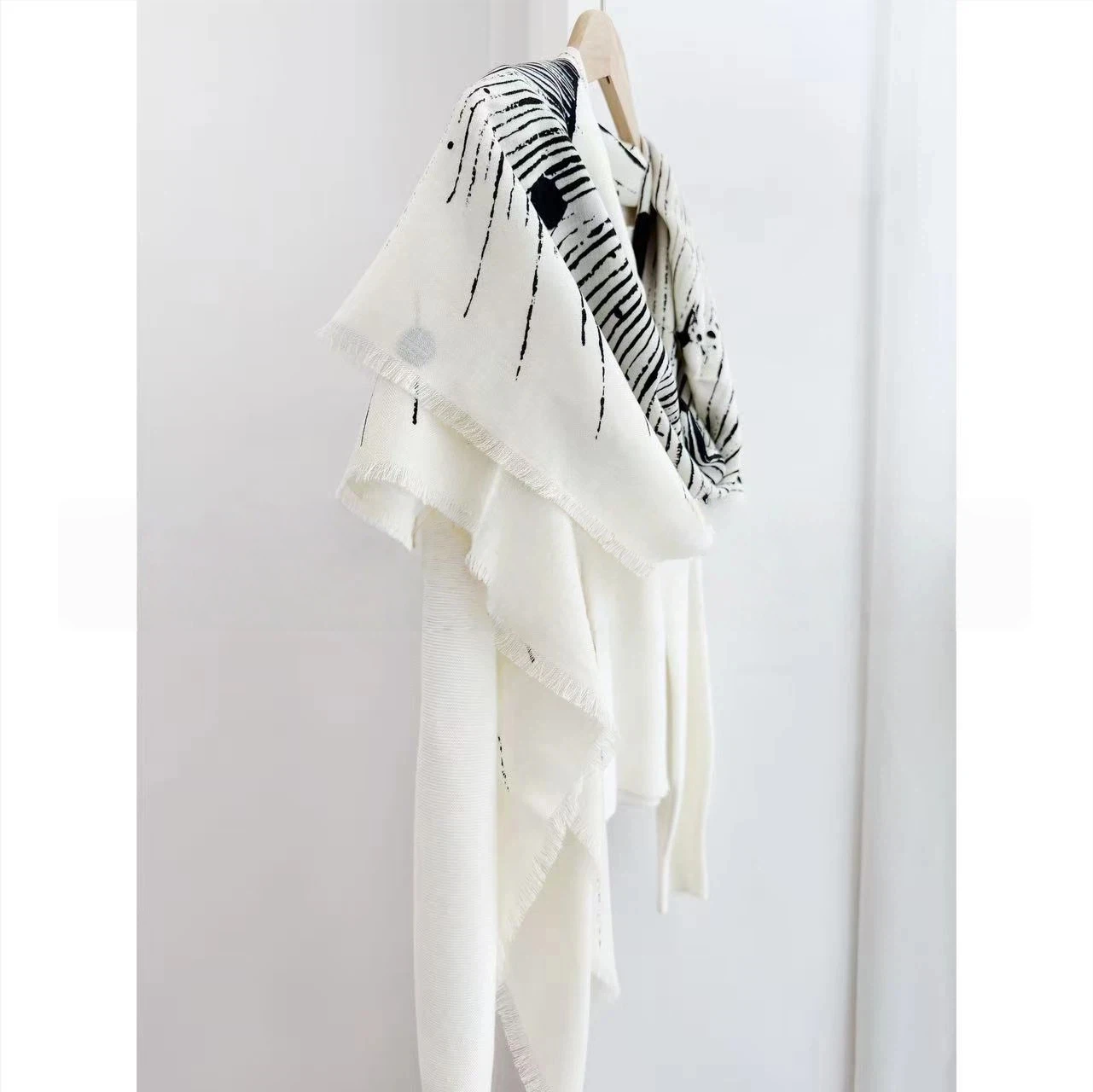 100% Wool Women's Stole Women Black White Abstract Line Square Scarf Neck Bandana Modern Art Print Wool Silk Scarf