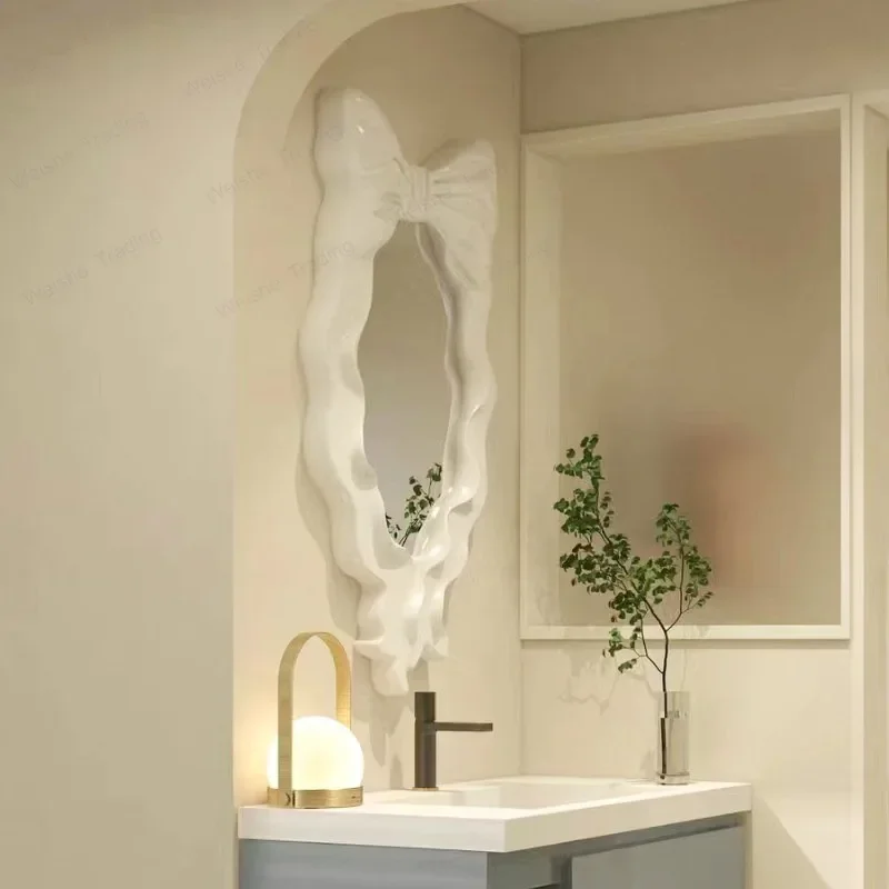 Modern creative makeup mirror wall-mounted special-shaped bathroom irregular bathroom mirror high-value art