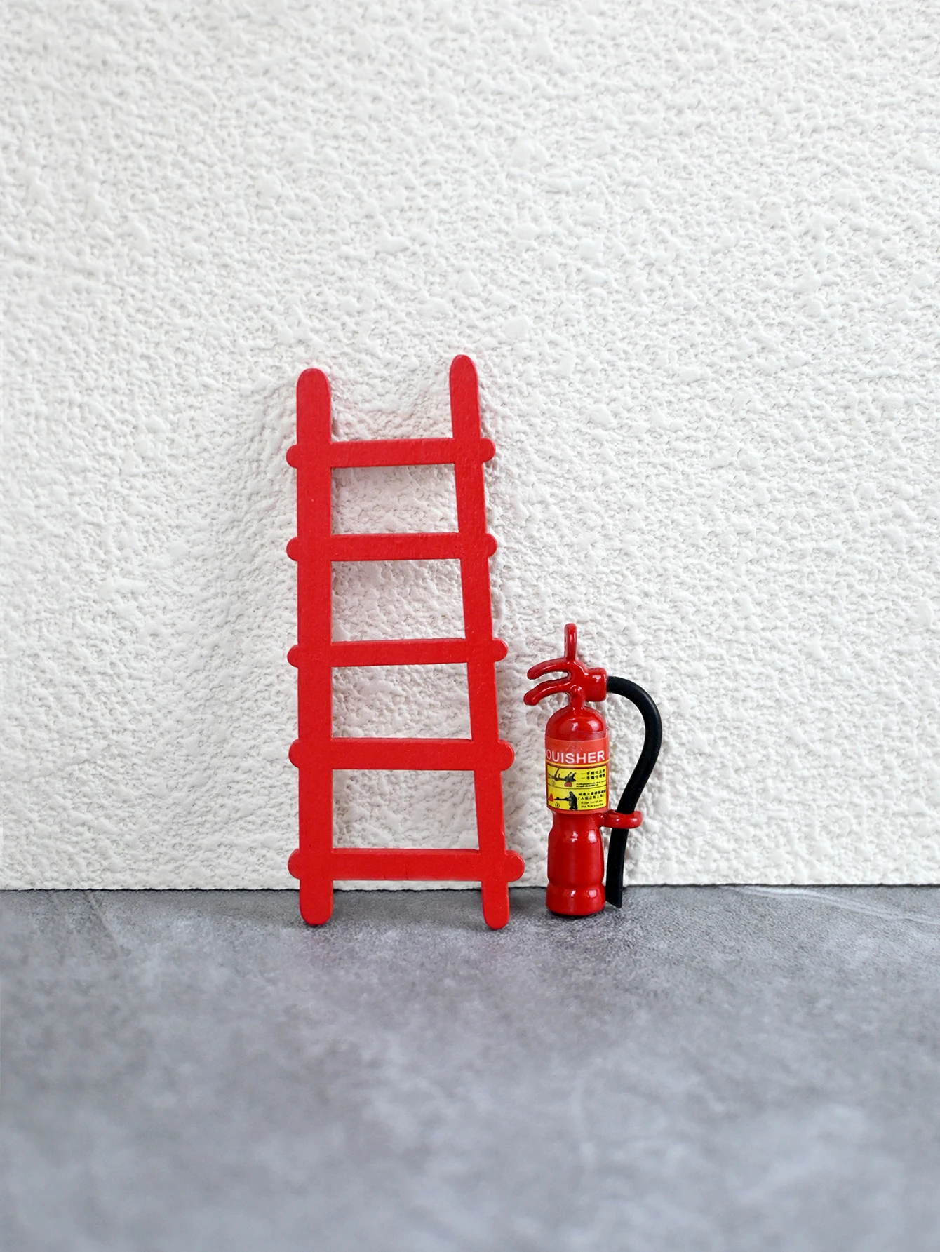 2Pcs Miniature Fire Fighting Tools Ornaments, Christmas Gifts, Easter Gifts, New Year Gifts, 1/6, 1/12 Dollhouse Dollhouse Accessories, Dollhouse Decoration, Model House Accessories, Photography Props, Micro Landscape