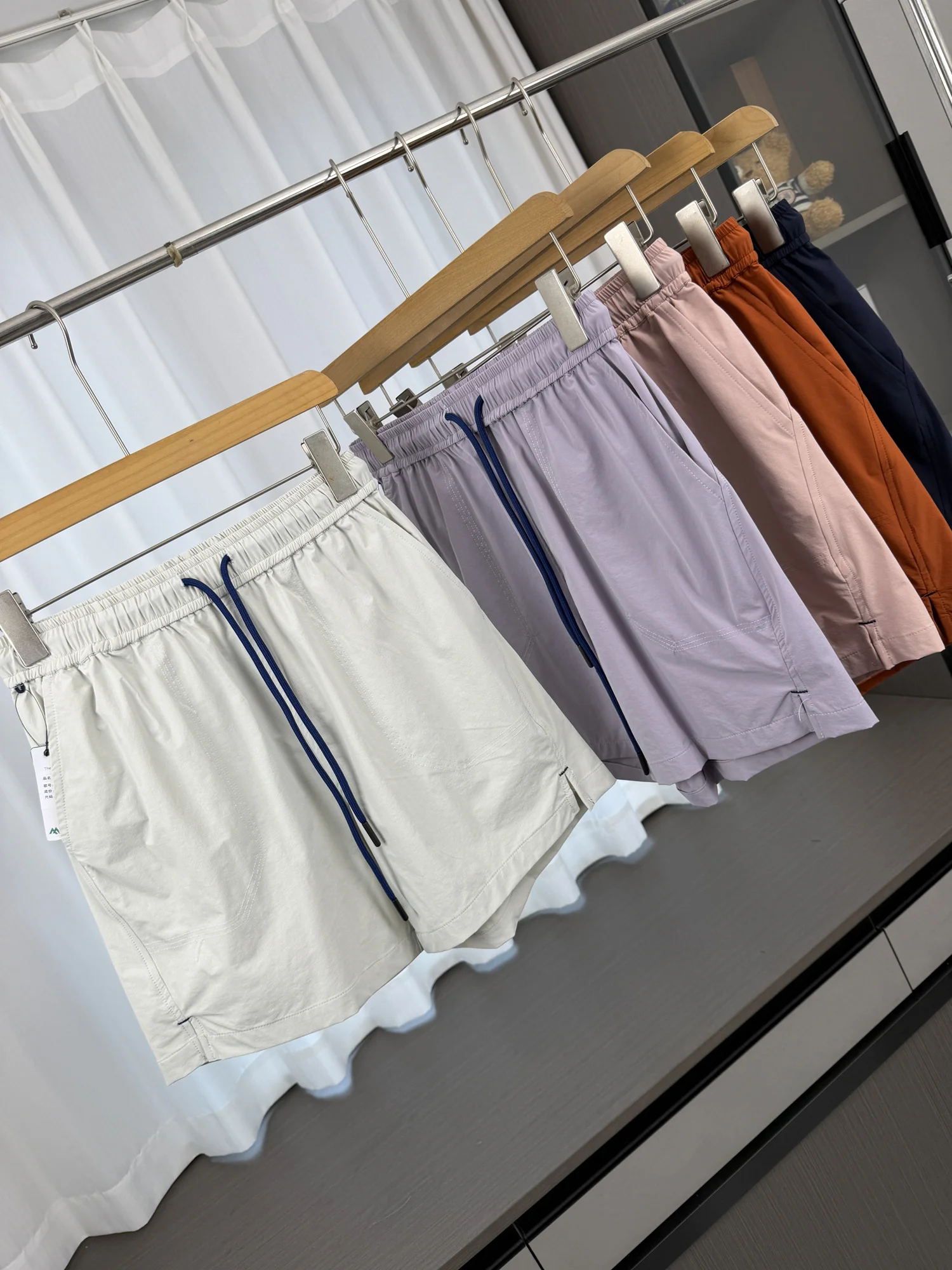 Unisex Elastic Sun Protection Outdoor Quick Dry Cool Feeling Moisture Wicking Sports Casual Shorts Summer Leisure Short Pants