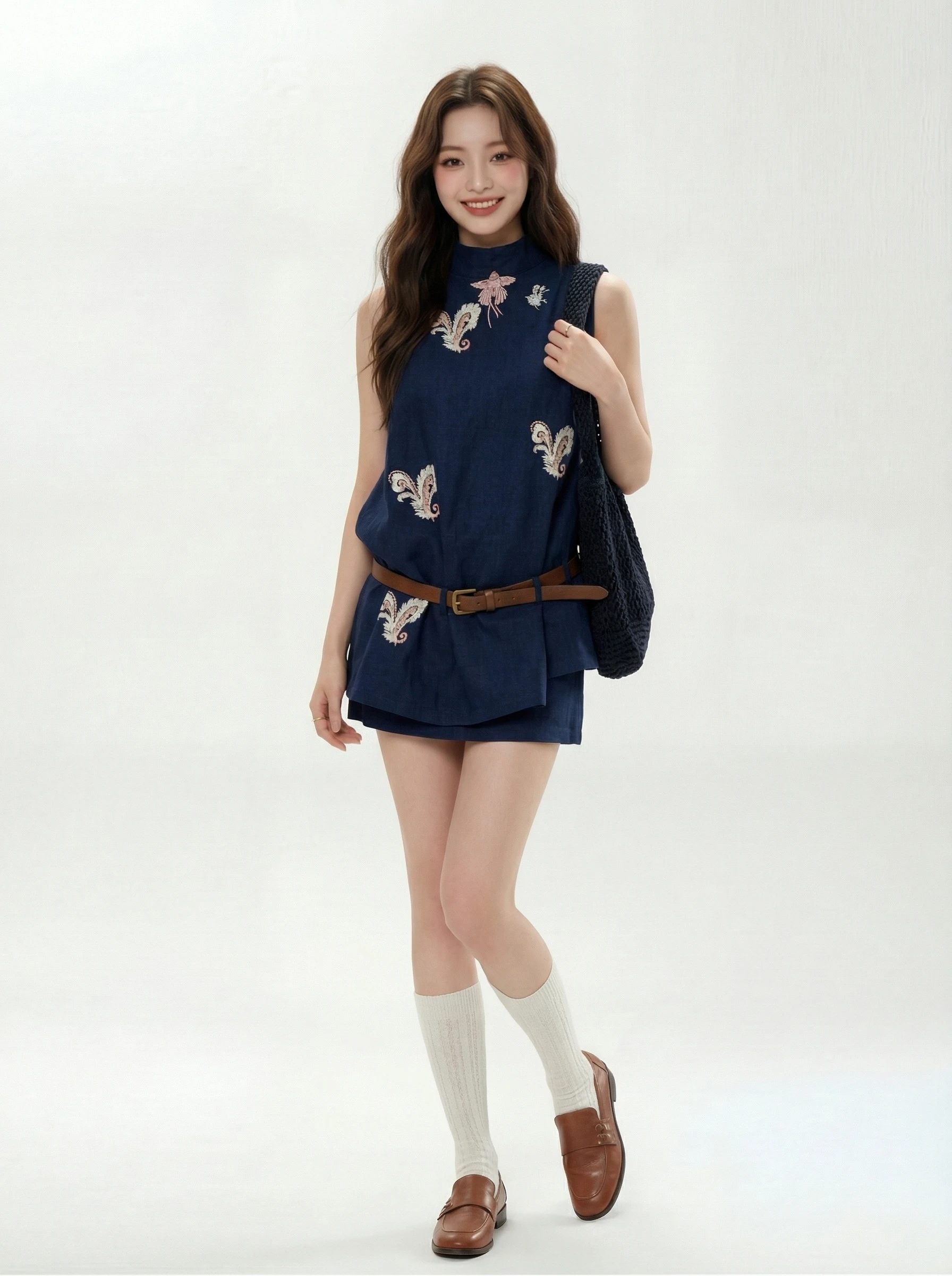 

Blue Embroidered Denim Sleeveless Top And Shorts Set New Chinese Style Holiday Outfit High Waist Shorts Loose Fit Summer Fash...