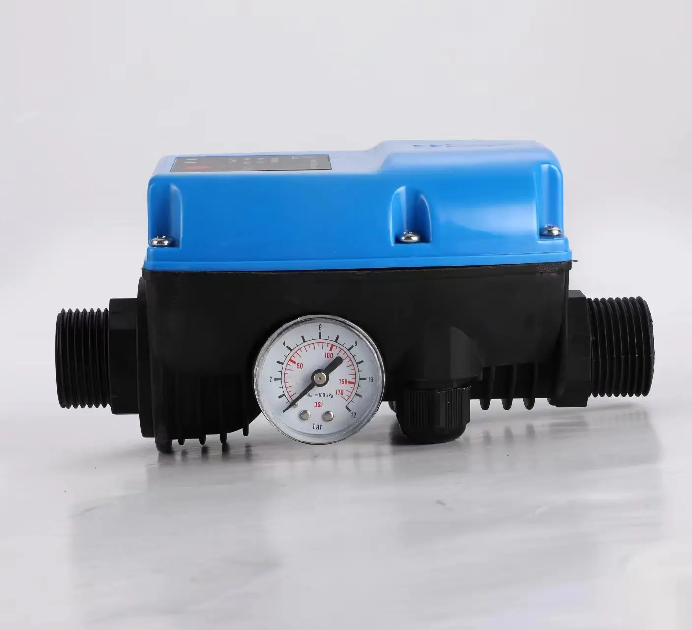 

Подходит для интеллектуального контроля давления водяного насоса указательного типа, самовсасывающей садовой струи.