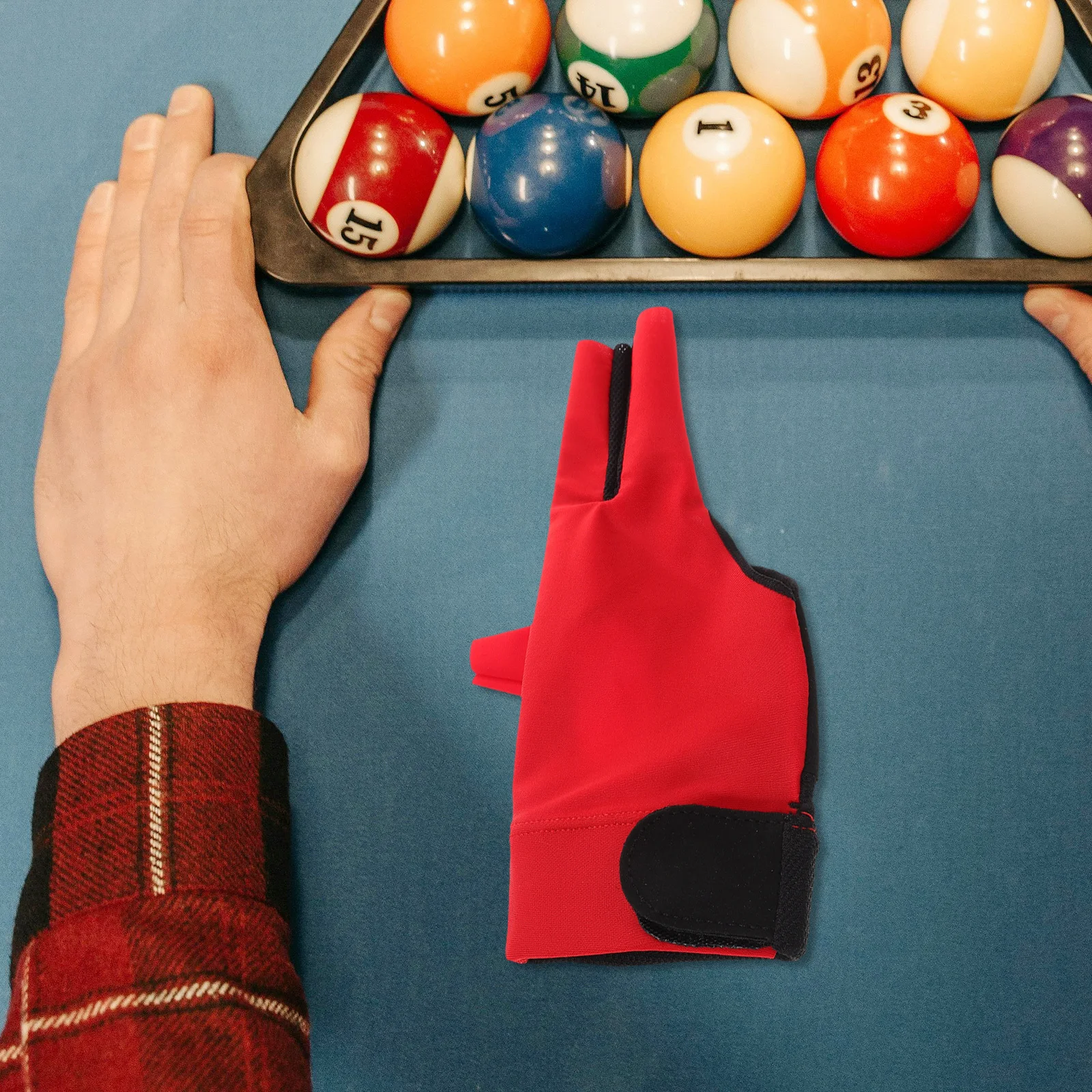 

1Pair Breathable Three Finger Billiard Gloves Enhanced Grip Snooker Pool Cue Sports Accessories for Precision Control