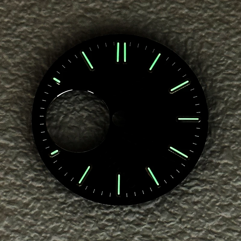 

NH38 Dial, 28.5 mm, Compatible with Crowns at the 3 o'clock Position SKX007 NH38 Automatic Movement Watch Dial Replacement Part