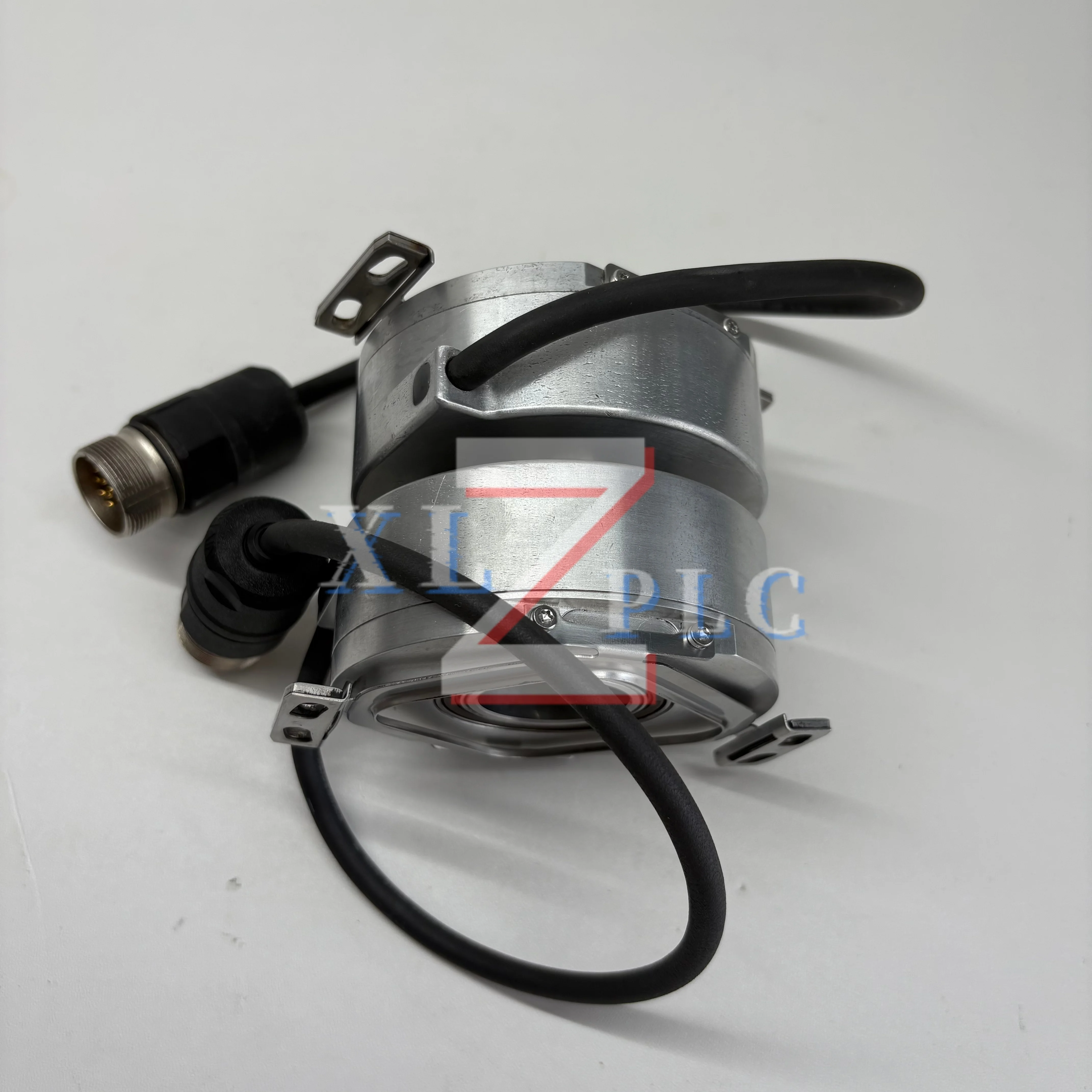 Б/у энкодер ECN 113 2048 03S17-58 810800-24