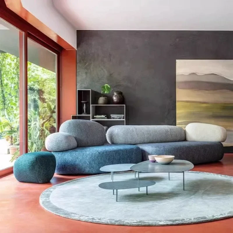 Cremefarbenes Windmodul mit gebogenem Erbsenstein, Sofa