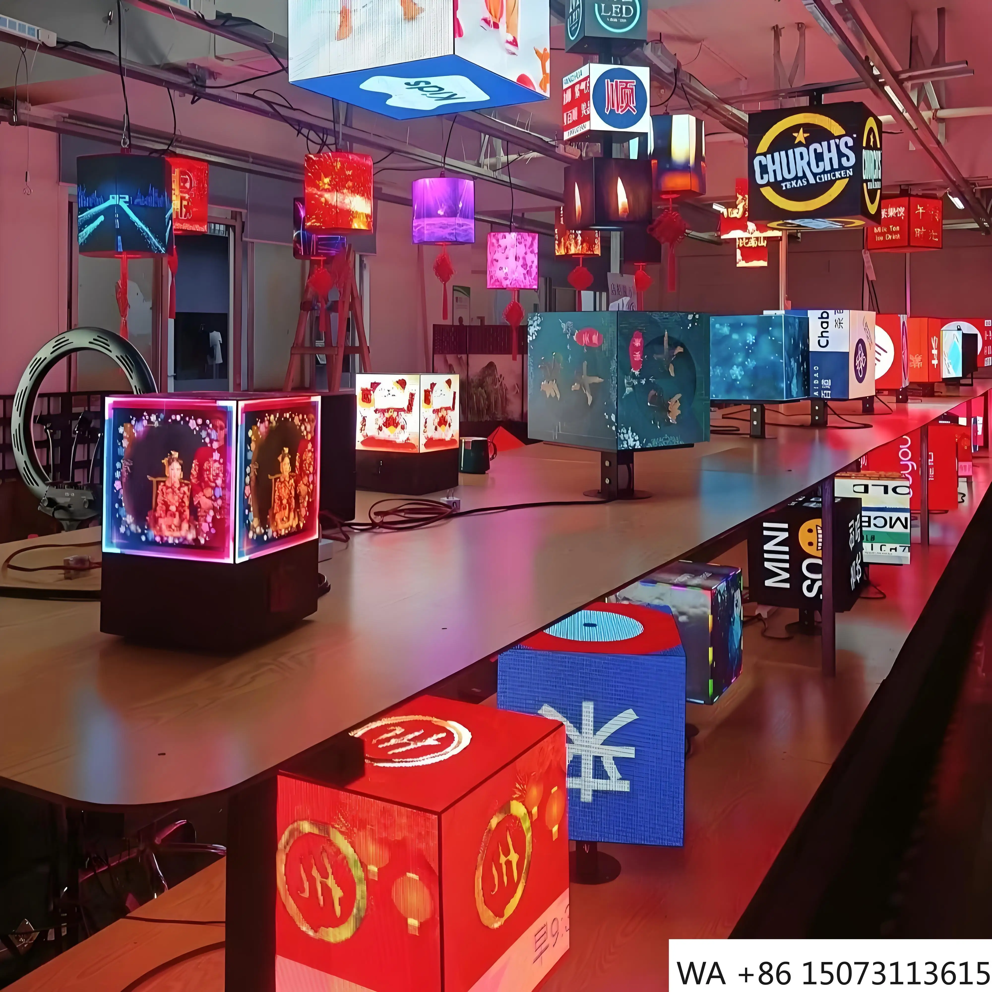 المكعب السحري LED الداخلي/الخارجي - شاشة مخصصة لمتاجر البيع بالتجزئة (ضمان لمدة 5 سنوات)