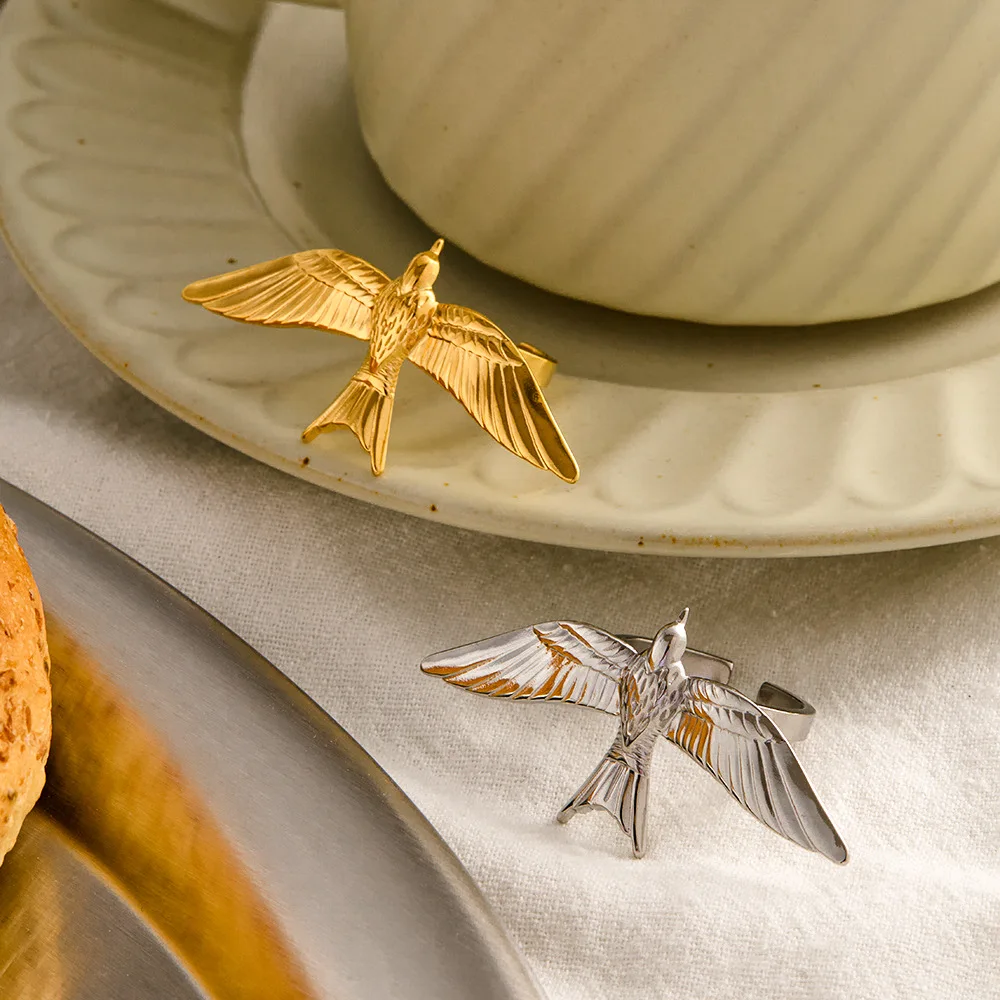 Exquisit Stainless Steel Flying Bird Rings for Men Women Fashion Personality Punk Animal Opening Ring Charm Jewelry Accessories