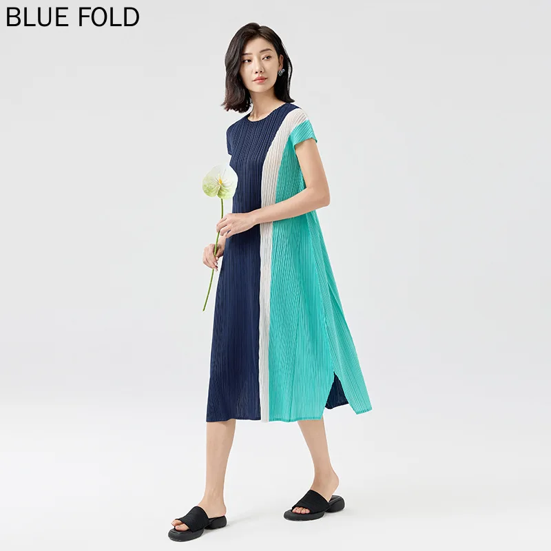 

Miyake Pleated Summer New French Three-color Stitching Pleats Loose Temperament Irregular Slit Dress Elegant High Quality Clothe