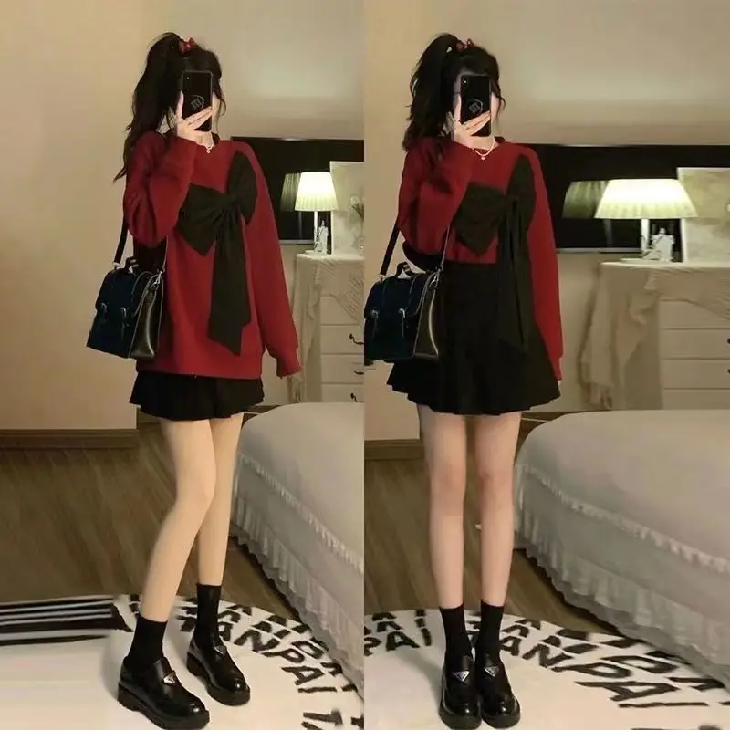 

Женские толстовки, готическая одежда, облегающая с круглым вырезом, украшение с вышивкой, юниоры, антихолодные, в массивные полоски, флокированные, молодежные, колледж