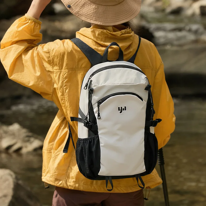 New lightweight outdoor hiking backpack,-resistant and breathable, suitable short-distance camping and travel