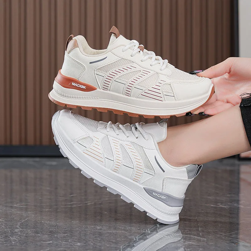 

Women's Trendy Breathable White Sneakers Versatile Thick-Soled Sports Shoes Casual Running Dad Style for Spring And Autumn