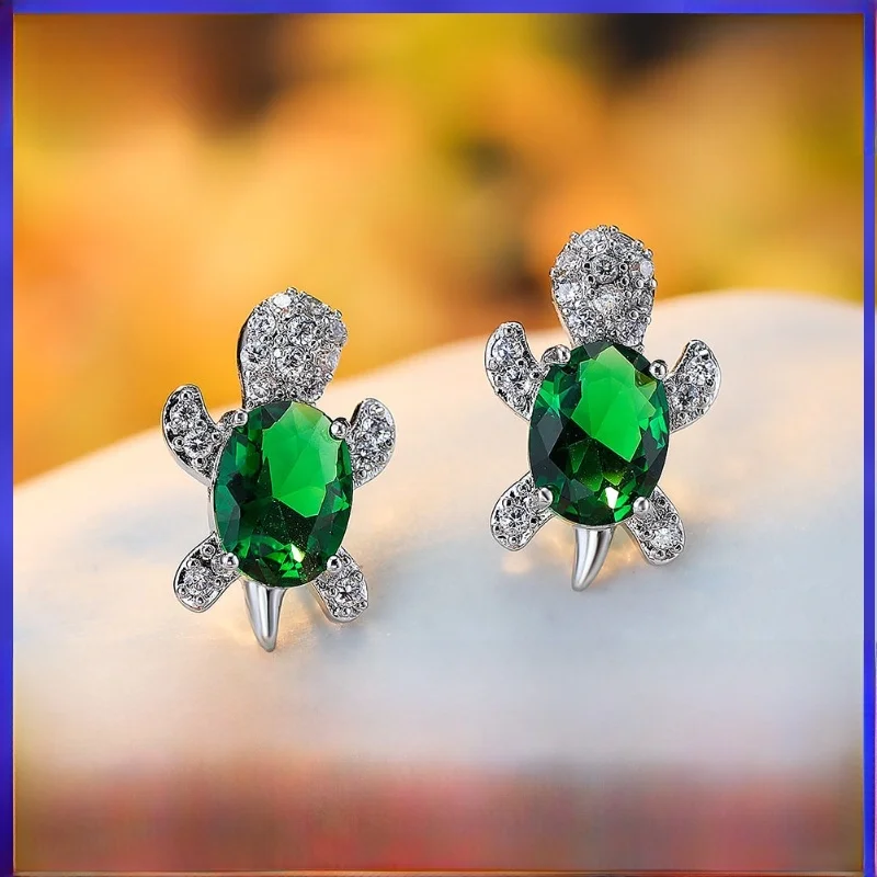 

Новые модные креативные женские серьги-гвоздики в форме черепахи с цирконами, инкрустированные искусственными драгоценными камнями, позолоченные, с имитацией бриллиантов