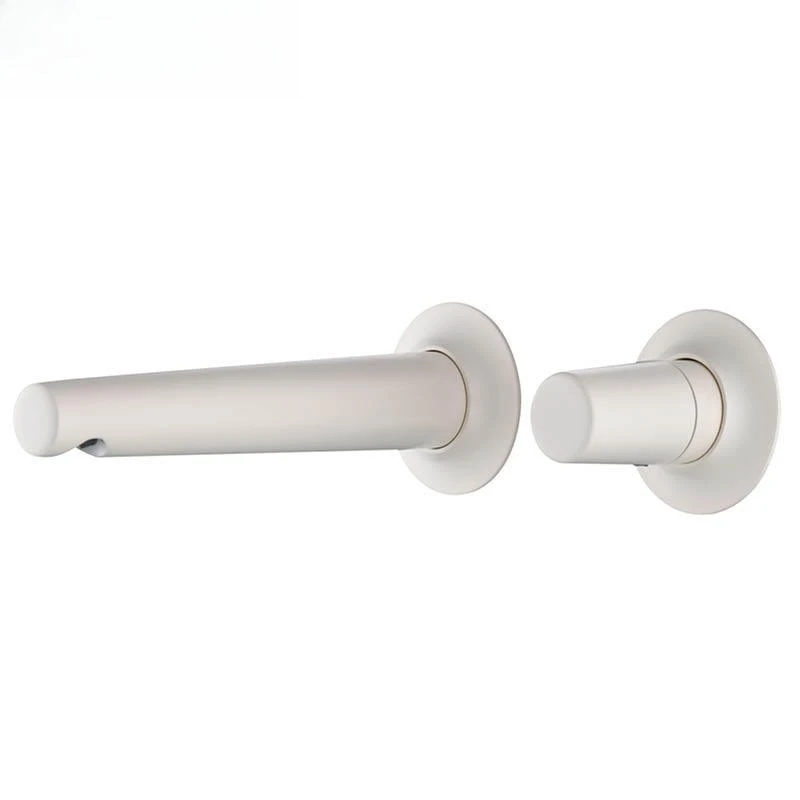 

Встроенный встроенный смеситель Расширенная насадка Скрытый полностью медный настенный смеситель Термоплавкий