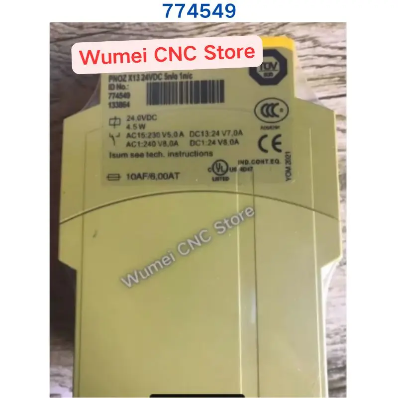 Brand New Original relay PNOZ X13 774549 If you need other specifications please consult