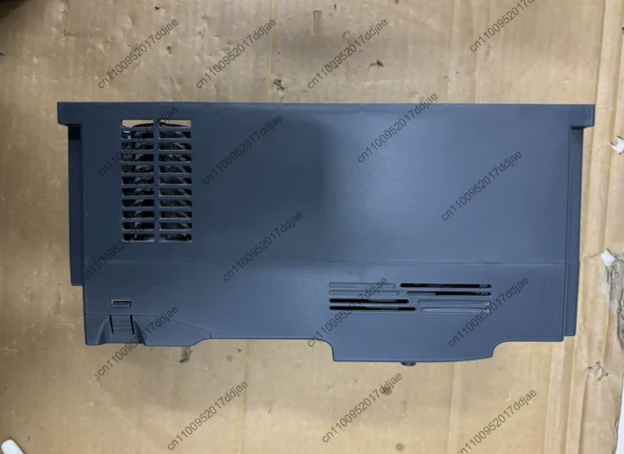 Nz200t-22gy-4 22kw inverter has been tested and packaged with functions. actual photo taken