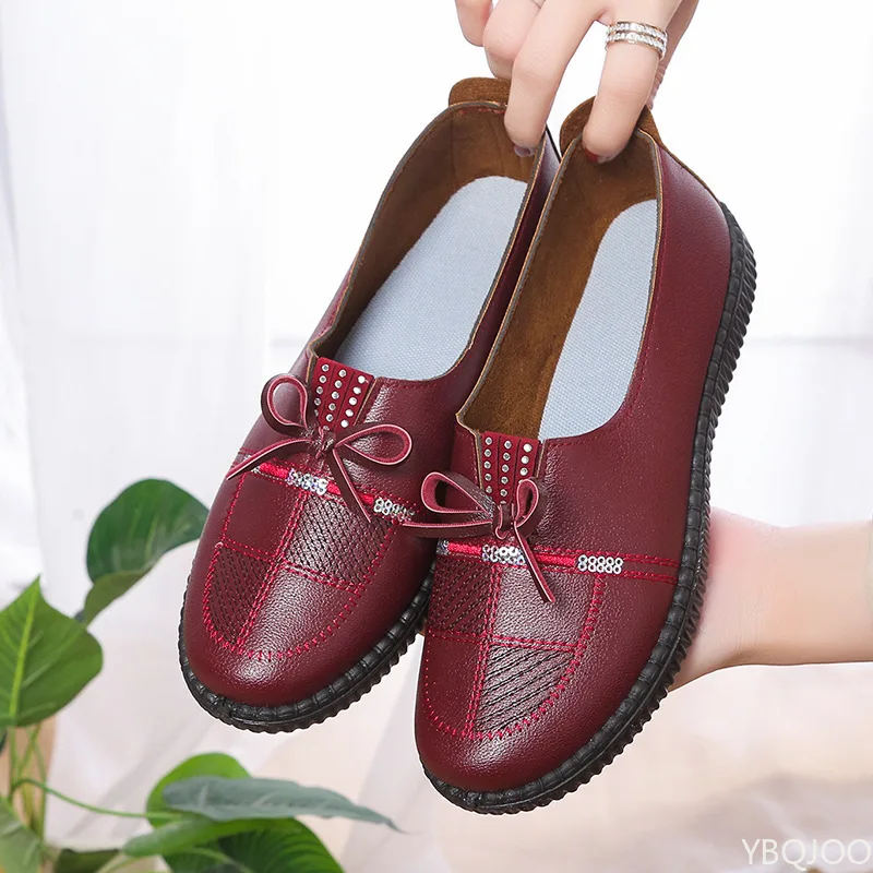 Women's Leather Flats Shoes Female Soft soled versatile shoes Classic Ladies Casual Leather Loafers Anti slip comfort flat Mujer