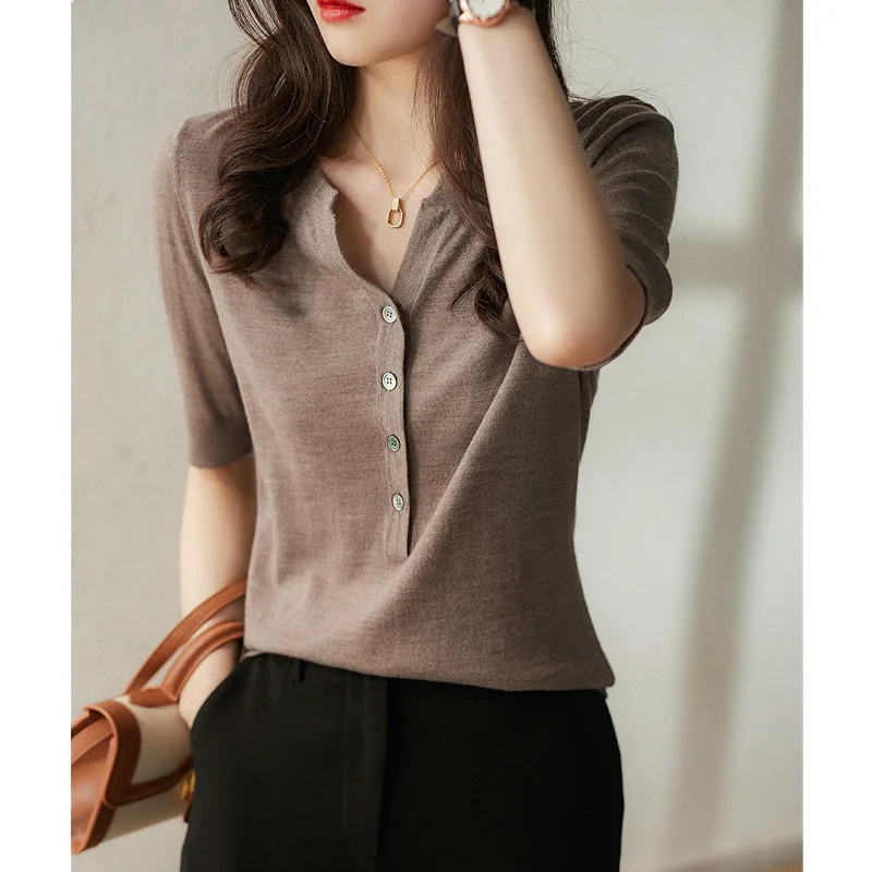 2022 thin knit short sleeve women's pullover V neck cotton thread half sleeve top fashion short cotton and linen bottom T-shirt