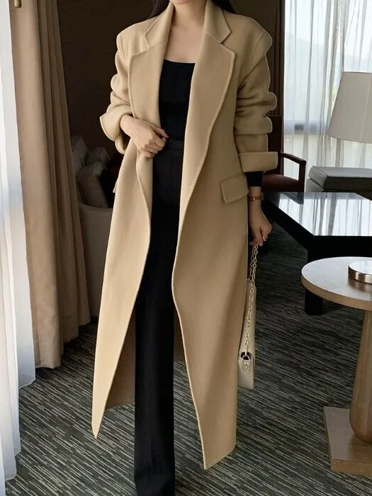 Elegant Long Coat Women's Fashionable High-End Feel Collar Buttoned Woolen Coat Chic Winter Item Commute Style Pure Color