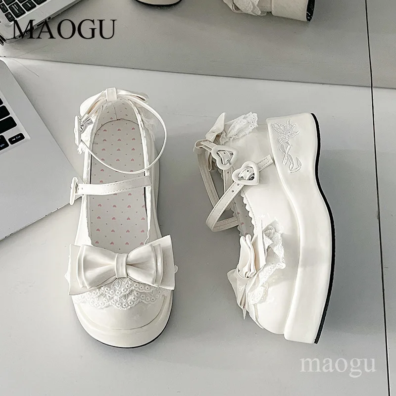 Women's Sweet Lolita Platform Mary Janes Lace Bow Buckle Chunky Sole Pumps Kawaii Dress Shoes for Cosplay Girls Туфли Мэри Джейн - view 2
