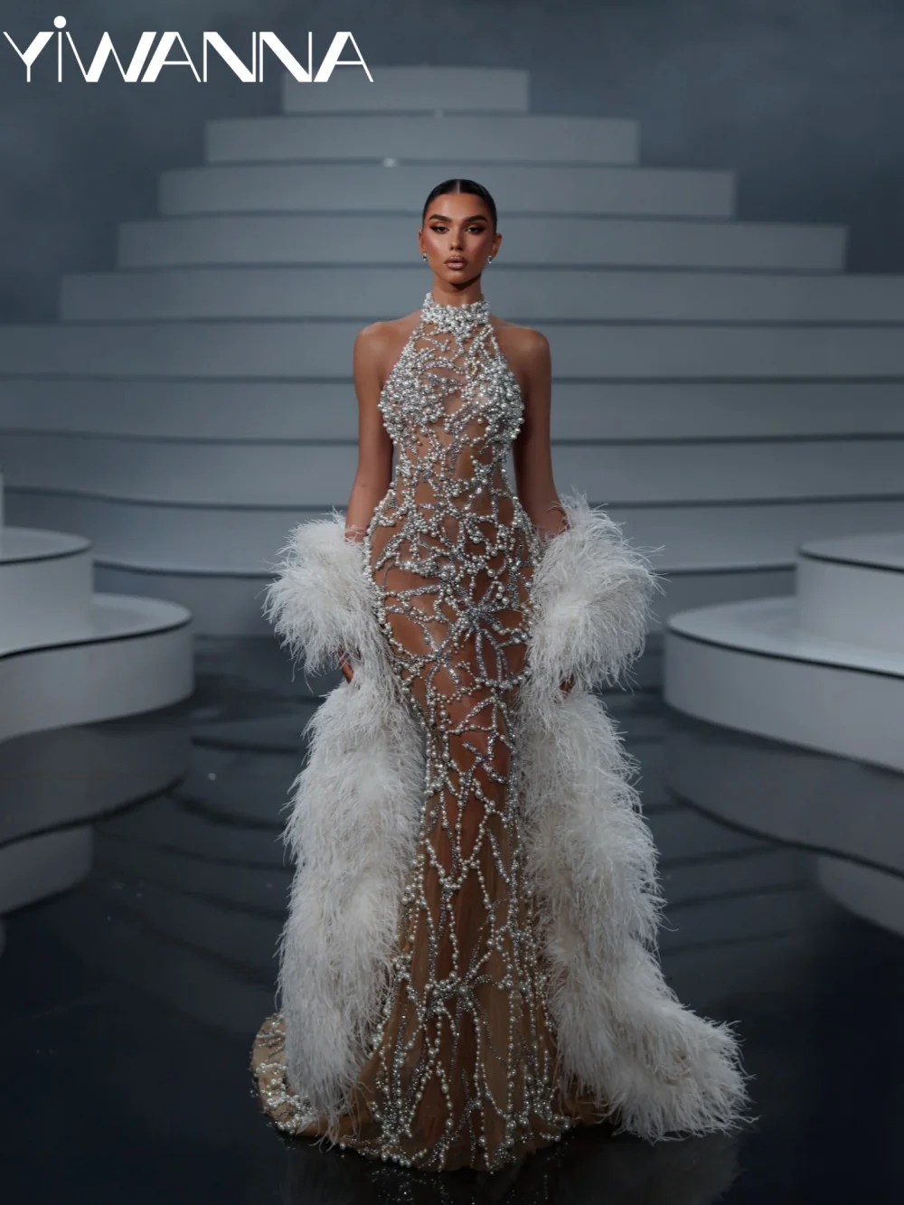 

Feathered Shawl Luxurious Pearls Evening Dress Modern Halter Mermaid Long Wedding Party Gown Customized Crystal Prom Dresses