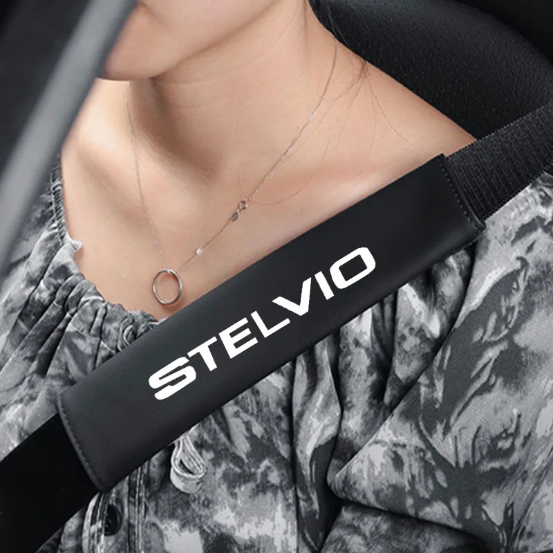 

2Pcs Carbon Fiber Car Seatbelt Shoulder Protector Cover Non-slip Seat Belt Cushion For Alfa Romeo STELVIO Car Accessorie