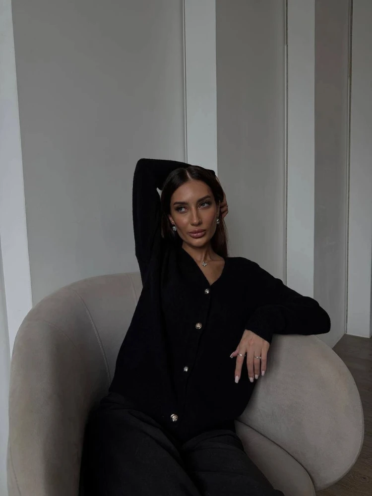 

Fashion Solid V-neck Cardigan for women Woolen Single Breasted Slim Fit Sweater Cardigan 2025 Female Traf Chic Casual Cardigans