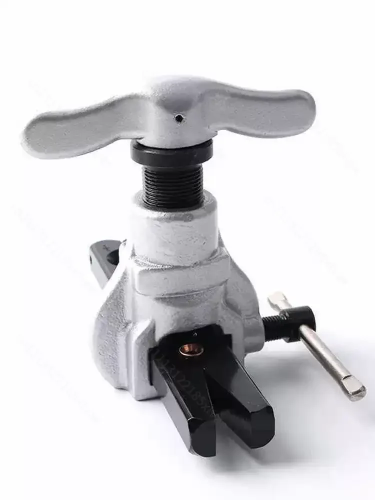Eccentric Pipe Expander, Air Conditioning Copper Tube Flaring Tool for Refrigeration Repair
