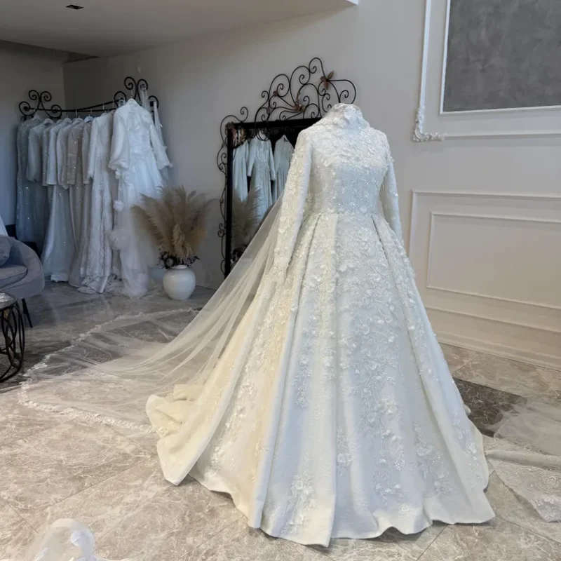 

Customized 2025 Latest Elegant And Noble Wedding 3d Lace Moderate Muslim Wedding Sweetheart Applique Lace Goddess Must