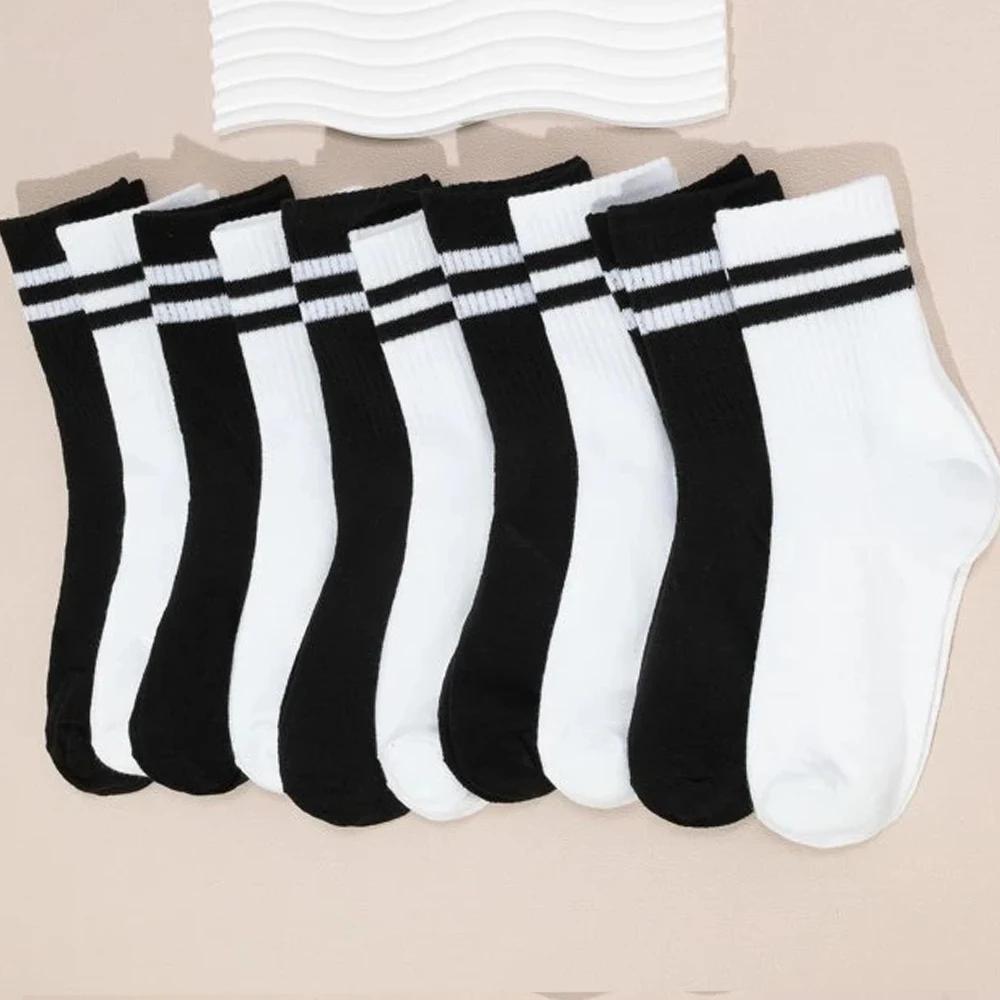 10 Pairs High Tube Mid Length Socks Set Women In Solid Black White Parallel Bars Popular Sweat Absorption Fashion Women\'s Socks