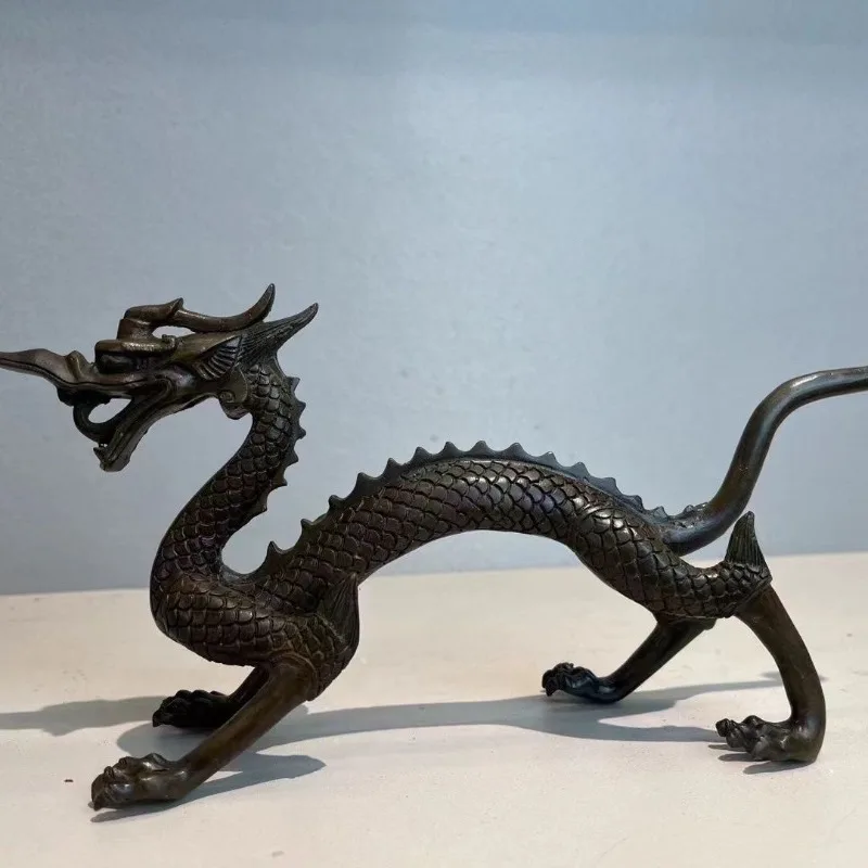 Antique Bronze Mysterious Domineering Dragon Statue Figurine Holder China Mythical Beast Figurines Desktop Decorations Ornaments