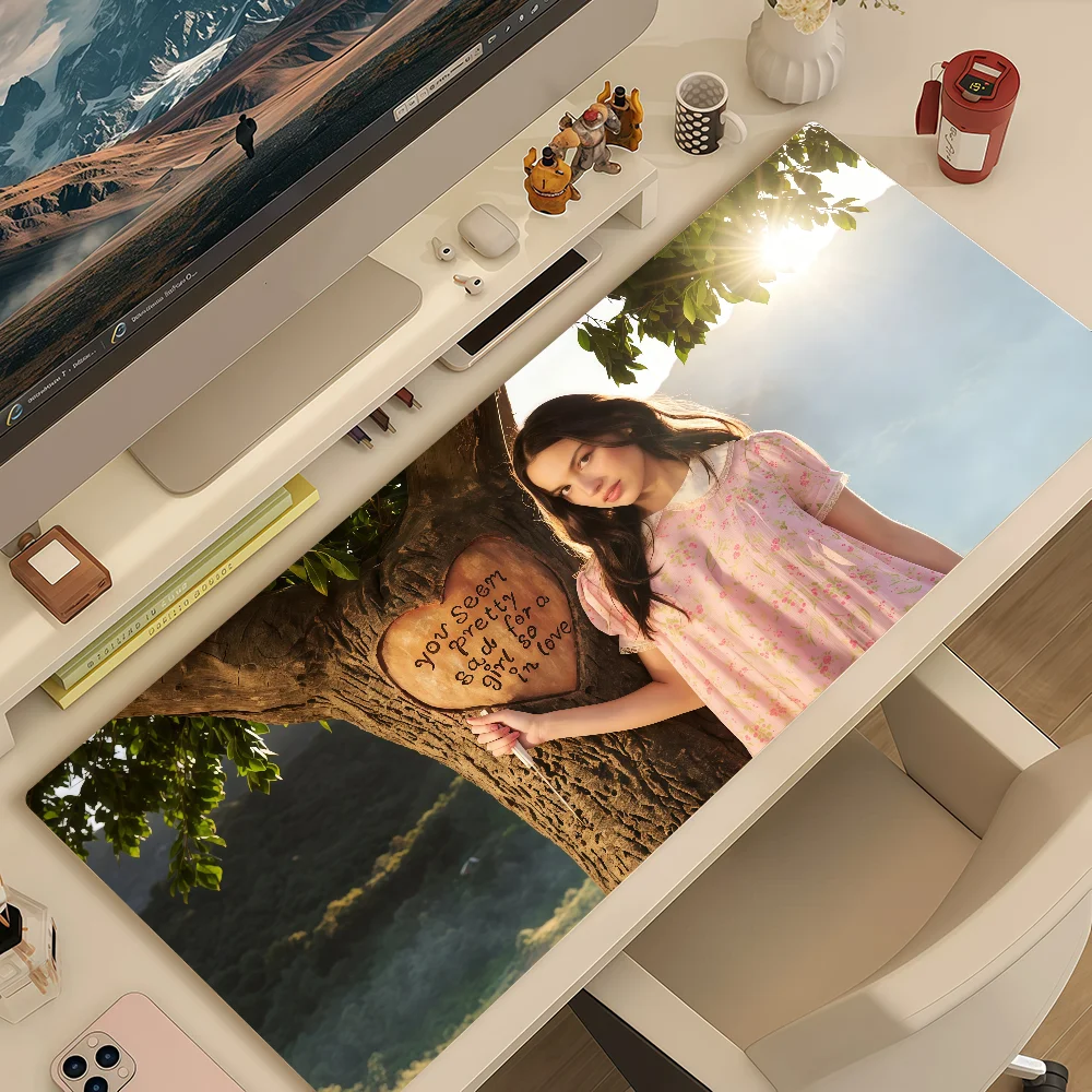 Mouse Pad MousePad Non-slip Singer Lockedge Office Student Gaming Thickened Large O-Olivia Writing Rodrigo Pad Cushion