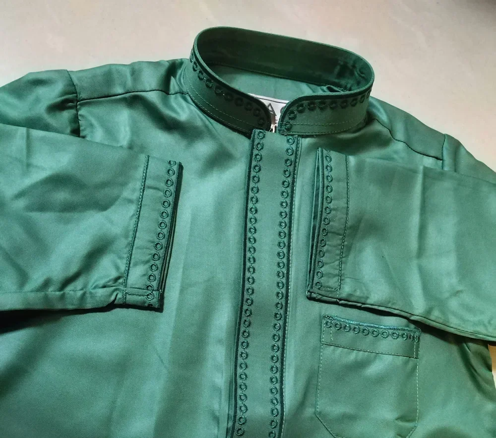 الأولاد المسلمين رداء سترة دعوى الأطفال التطريز عباية الصلاة قفطان رمضان المغرب جوبا متواضع إسلامي دبي السعودية عبايات ثوب