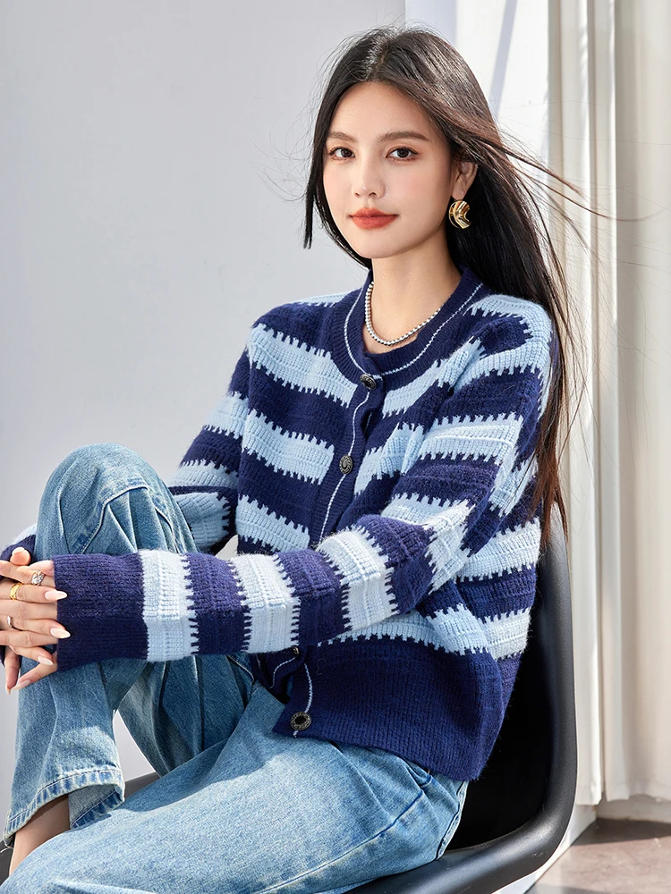 Autumn Winter Fashion Striped Cardigans Sweater Loose O-neck Single Breasted Sweater Coat Female Knitting Tops Jacket