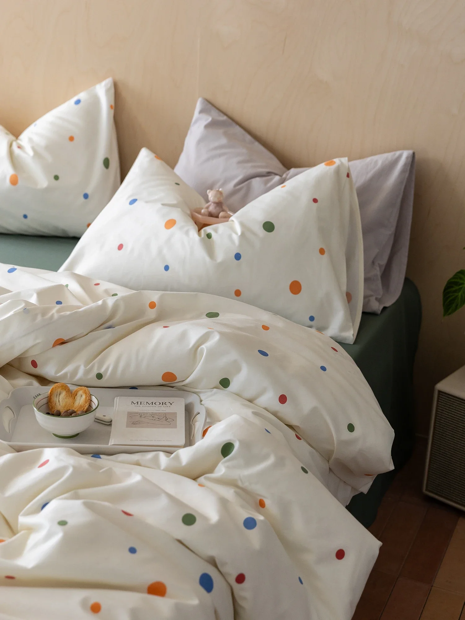 

Cotton bed three or four-piece set, pure cotton simple small fresh bed sheet quilt cover