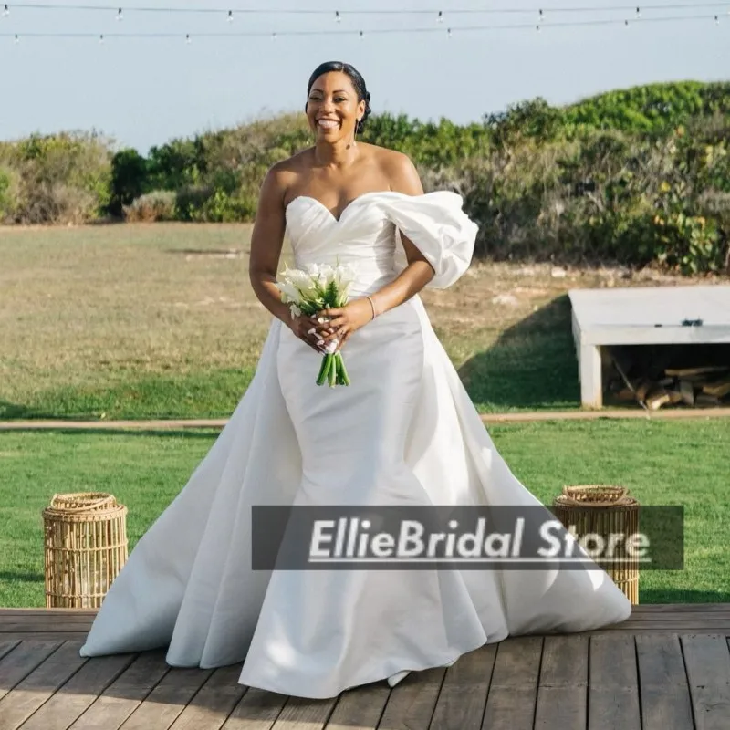 Abiti da sposa modesti con strascico staccabile pieghe abiti da sposa a sirena per le spose con spalle scoperte abito da sposa personalizzato
