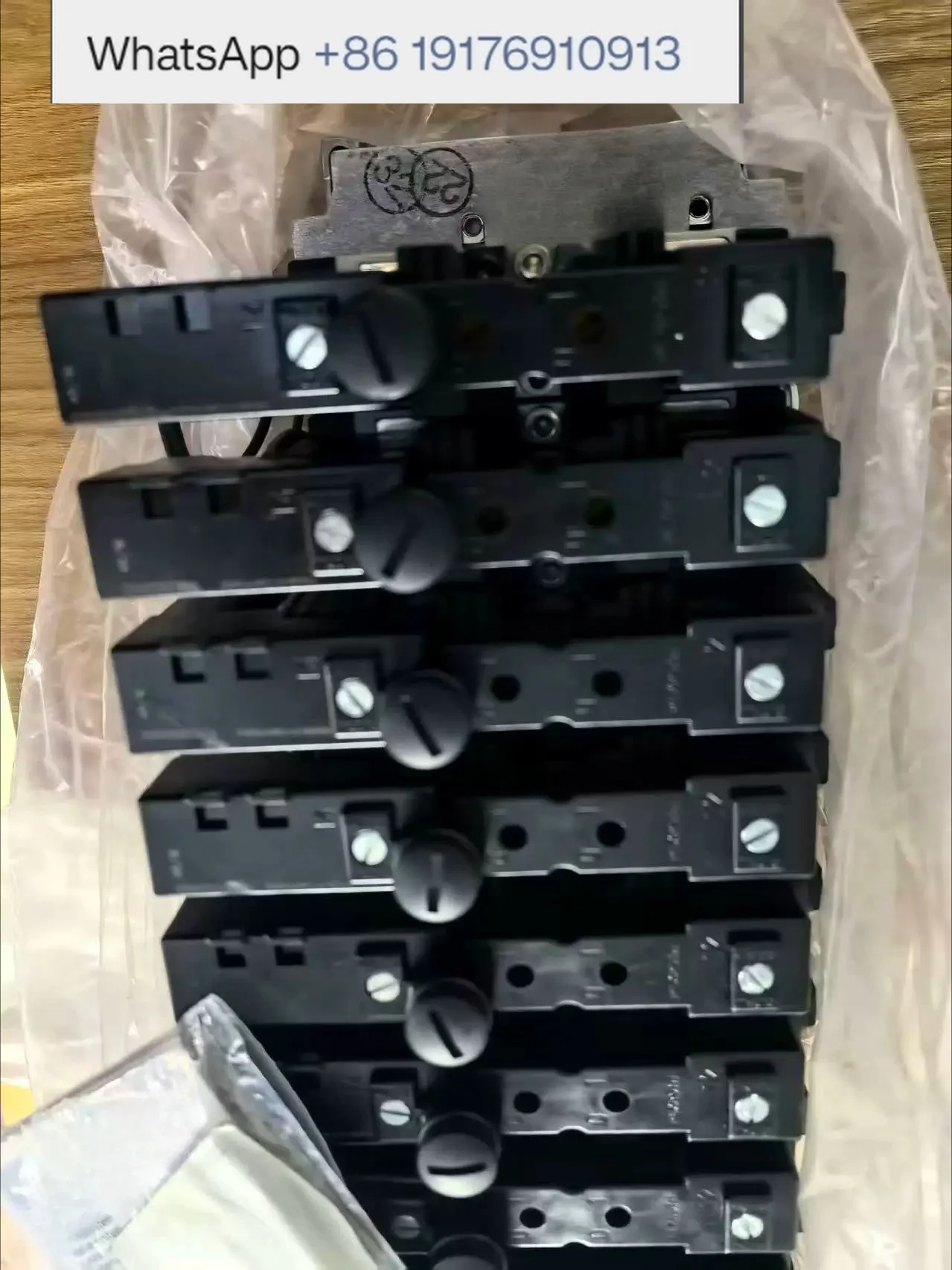 Pneumatic directional valve R480044329 R481603111 R412006221 5763503103 R432016327