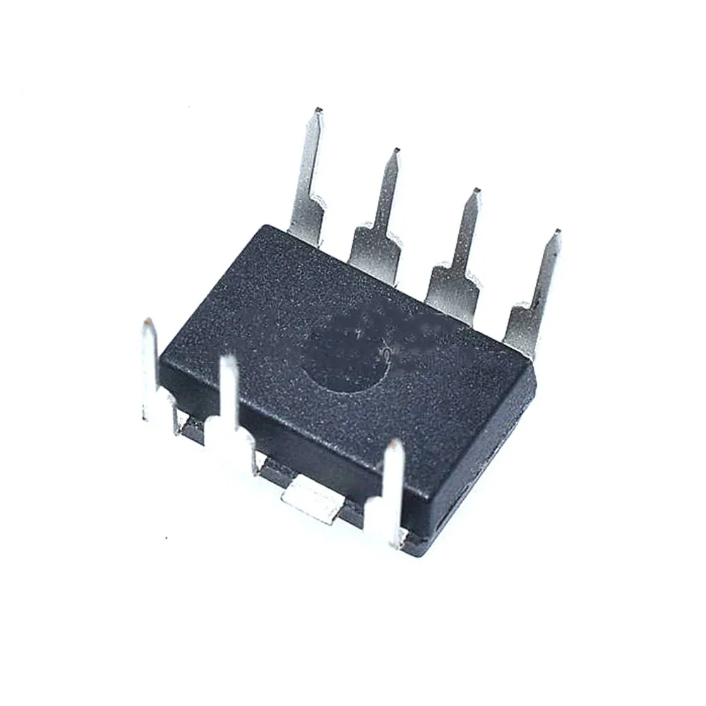 10 pz/lotto PN8124F PN8124 DIP7 In Stock