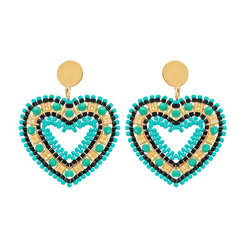 المرأة البوهيمي الأخضر القلب أقراط مع حبات الأرز الجوف خارج كريستال اليد الحياكة سبيكة بسيطة مجوهرات الأزياء تنوعا