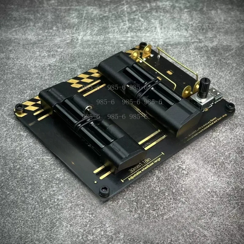 Compact tabletop wind tunnel device tailored for 1/64 scale car models with smoke airflow visualization function