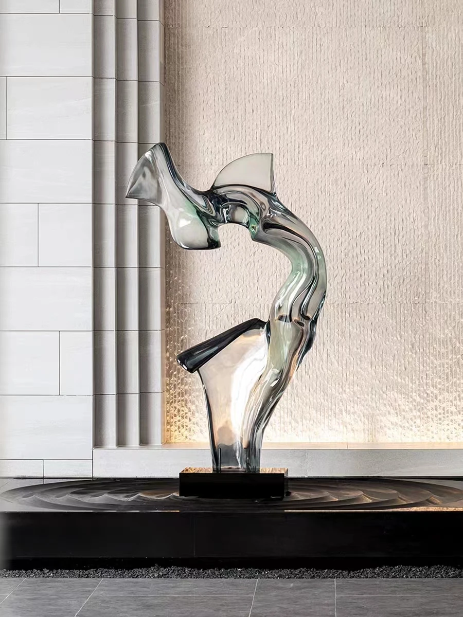 Home Decorations Abstract Art Sculpture Transparent Resin Statue Luxury Living Room Decoration Accessories Ornaments For Home
